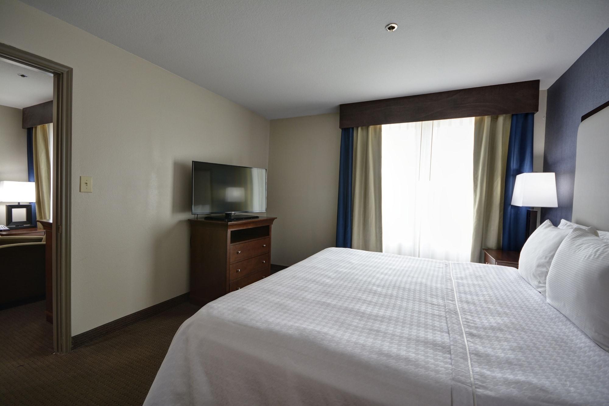 Hotel Homewood By Hilton Dallas-lewisville 3*